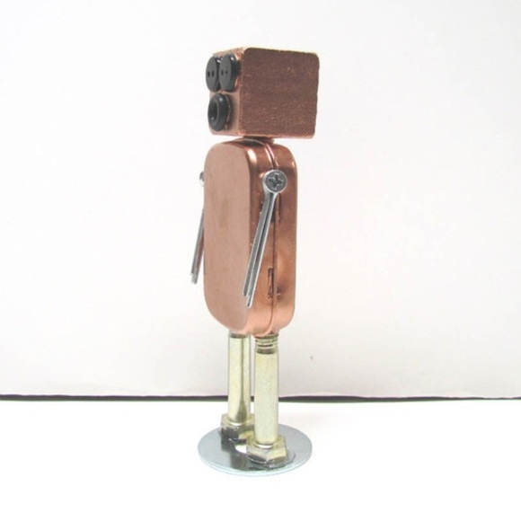 Found Objects Robot Sculpture / Assemblage Robot - Picture 3 of 5